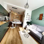 Harmony - Your Cozy Retreat A Short Walk From The Center Portoroz