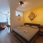 Harmony - Your Cozy Retreat A Short Walk From The Center Apartment *