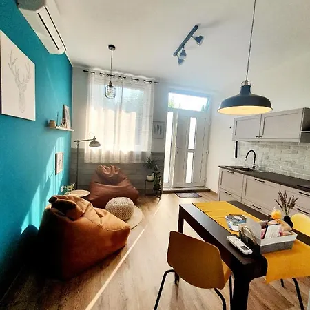 Harmony - Your Cozy Retreat A Short Walk From The Center *