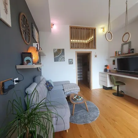 Harmony - Your Cozy Retreat A Short Walk From The Center