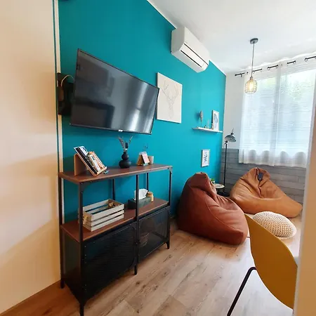 Harmony - Your Cozy Retreat A Short Walk From The Center