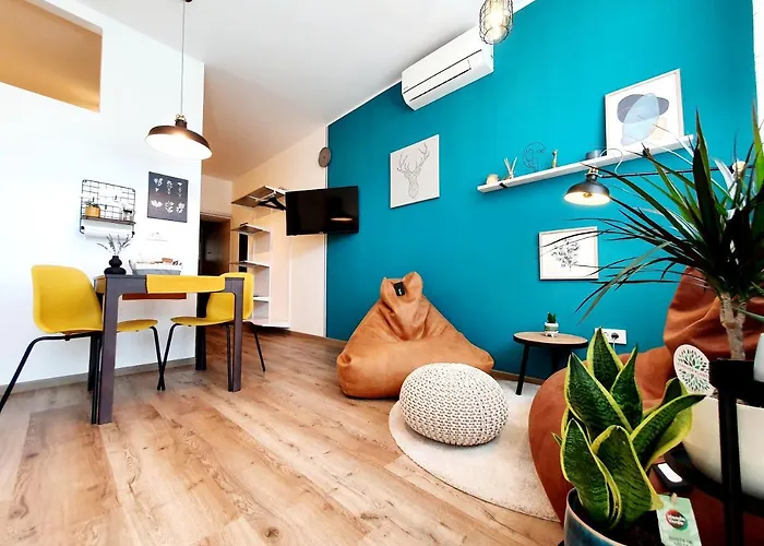 Harmony - Your Cozy Retreat A Short Walk From The Center *